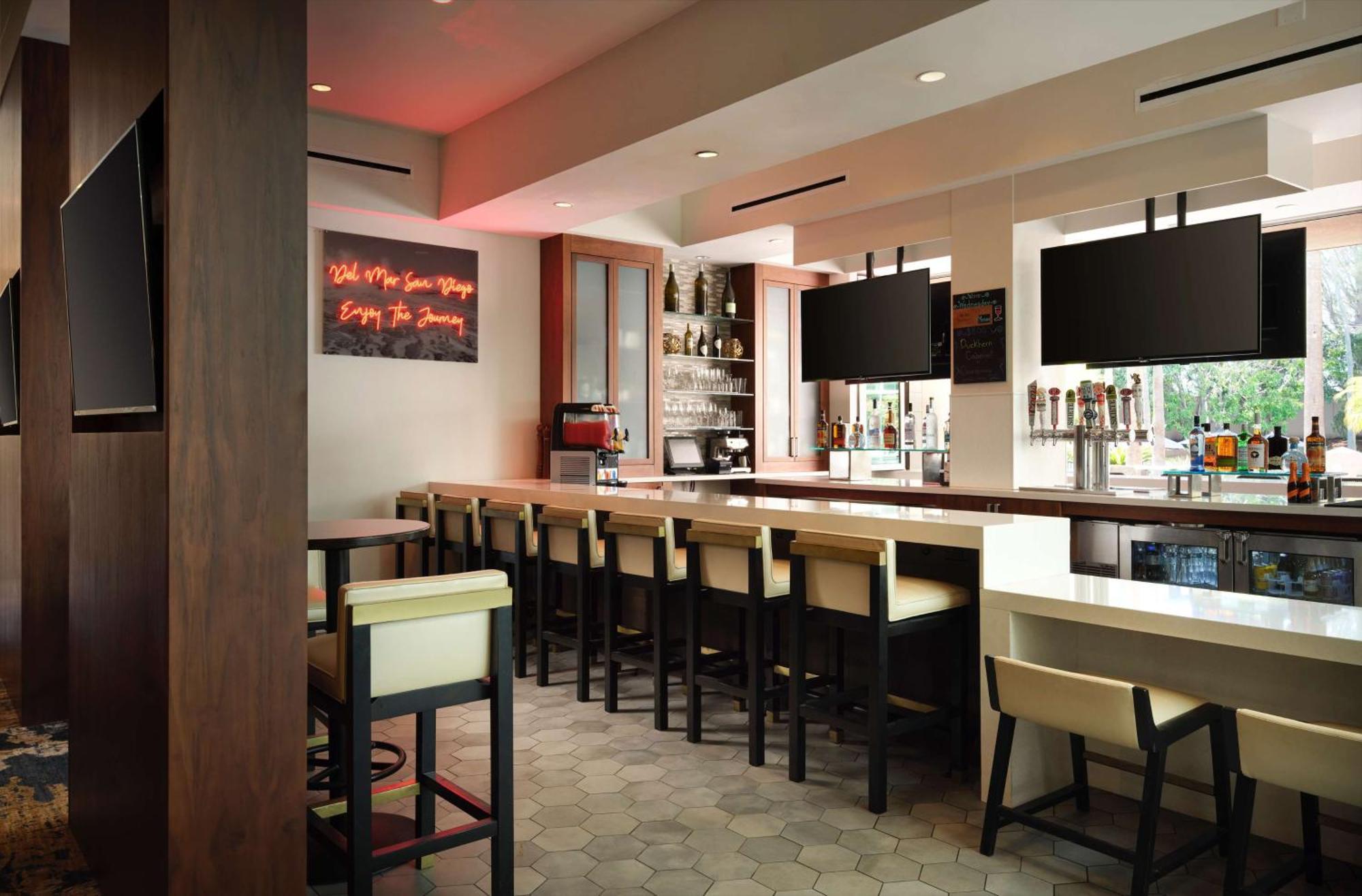 Doubletree By Hilton San Diego Del Mar Zewnętrze zdjęcie
